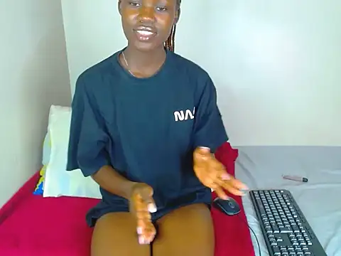 Snapshot of Melanin07 chatting on 4, 3, 2026 Melanin07 online show from 4, 3, 2026