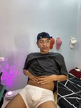 Snapshot of asian_darlingcummersxXx chatting on 11, 4, 2026 asian darlingcummersxXx online show from 11, 4, 2026