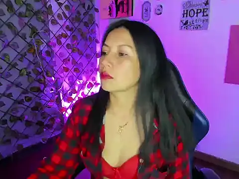 Snapshot of Megan_Collinss1 chatting on 24, 3, 2026 Megan Collinss1 online show from 24, 3, 2026