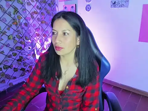 Snapshot of Megan_Collinss1 chatting on 24, 3, 2026 Megan Collinss1 online show from 24, 3, 2026