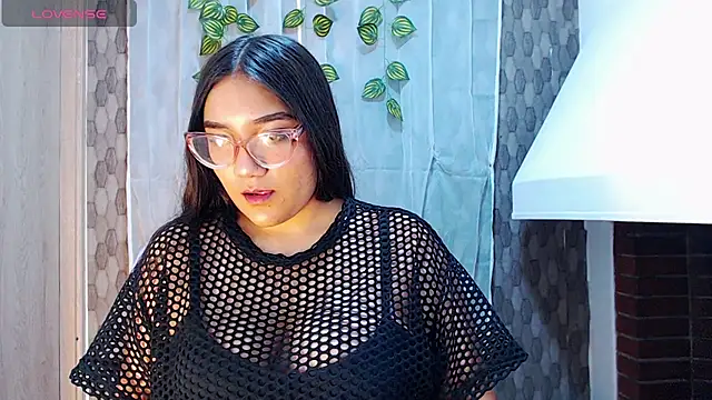 Snapshot of anyela_donecm chatting on 13, 4, 2026 anyela donecm online show from 13, 4, 2026