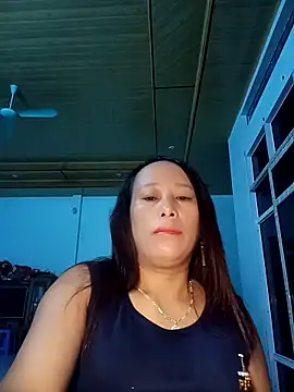 Snapshot of JenyLy68 chatting on 4, 3, 2026 JenyLy68 online show from 4, 3, 2026