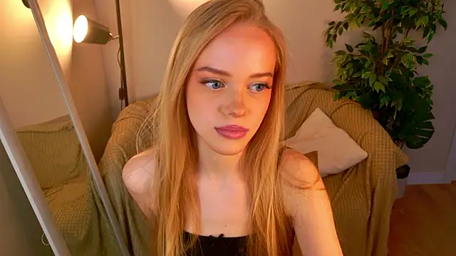 Snapshot of Dear_Tessa chatting on 4, 3, 2026 Dear Tessa online show from 4, 3, 2026