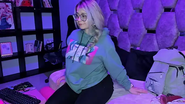 Snapshot of Maky_Coss chatting on 12, 3, 2026 Maky Coss online show from 12, 3, 2026