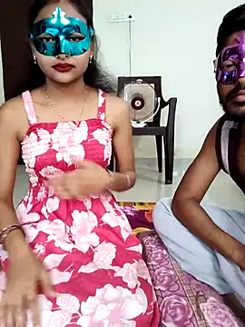 Sweet Cpl  online show from 7, 3, 2026