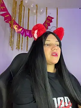 Snapshot of aurora_bela chatting on 1, 4, 2026 aurora bela online show from 1, 4, 2026