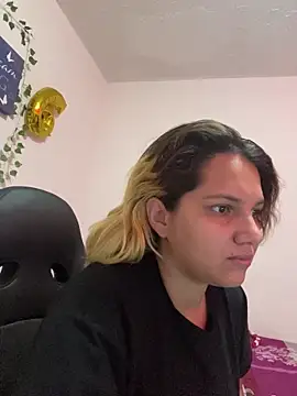 Snapshot of aurora_bela chatting on 11, 4, 2026 aurora bela online show from 11, 4, 2026