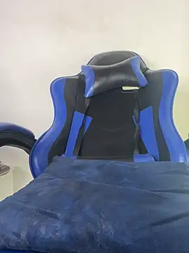 Maddie 7 online show from 2, 3, 2026