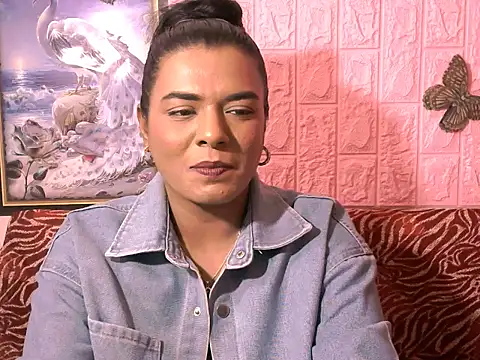 Snapshot of Indiannaughtygoddess chatting on 5, 4, 2026 Indiannaughtygoddess online show from 5, 4, 2026