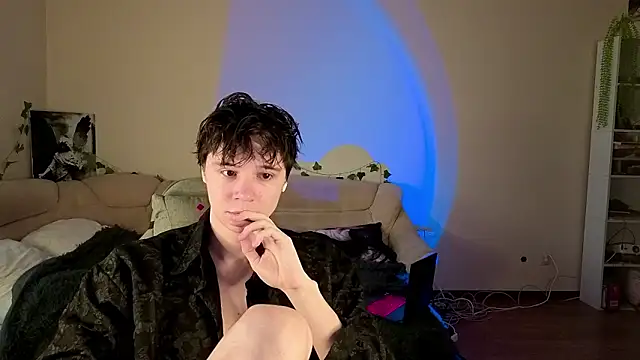 AnthonyCuutie online show from 7, 3, 2026