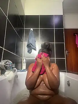 Snapshot of friendlybitch22 chatting on 14, 3, 2026 friendlybitch22 online show from 14, 3, 2026