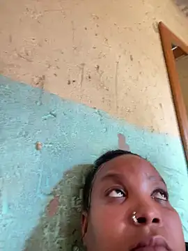 Snapshot of friendlybitch22 chatting on 2, 4, 2026 friendlybitch22 online show from 2, 4, 2026