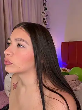 Snapshot of Caandace chatting on 9, 4, 2026 Caandace online show from 9, 4, 2026