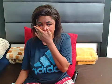 Snapshot of SpicyKittyxxx chatting on 1, 4, 2026 SpicyKittyxxx online show from 1, 4, 2026