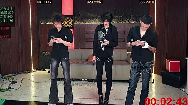 Snapshot of RL-2 chatting on 3, 3, 2026 RL-2 online show from 3, 3, 2026