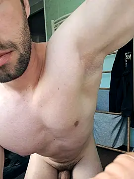 Snapshot of cajouforxx chatting on 7, 4, 2026 cajouforxx online show from 7, 4, 2026