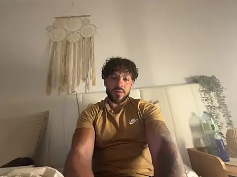 Snapshot of G970NE34 chatting on 15, 4, 2026 G970NE34 online show from 15, 4, 2026