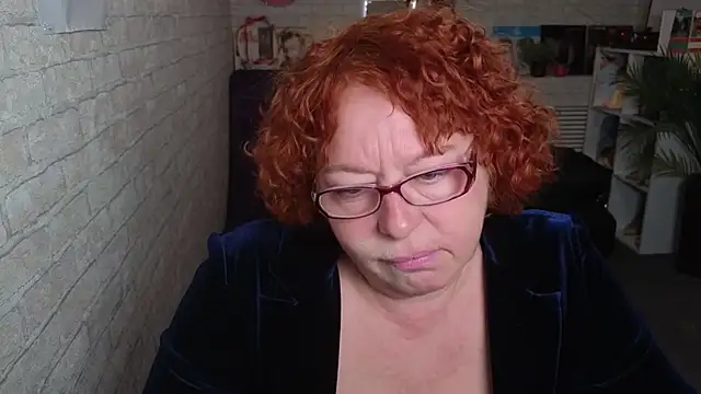 Snapshot of Fara_Flutte chatting on 16, 4, 2026 Fara Flutte online show from 16, 4, 2026