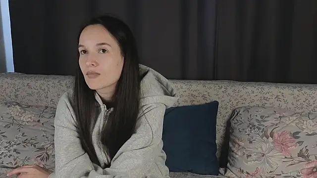 CutieFru1t online show from 14, 4, 2026