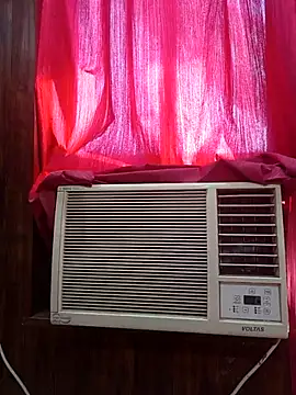 Snapshot of cute_dimple0 chatting on 16, 4, 2026 cute dimple0 online show from 16, 4, 2026