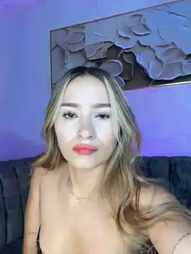 AmyRusso online show from 15, 4, 2026