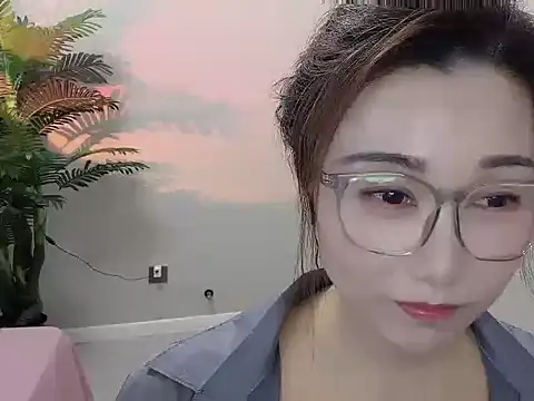 Snapshot of Yunxi- chatting on 15, 4, 2026 Yunxi- online show from 15, 4, 2026