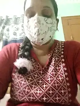 Snapshot of Monika_telugu_queen chatting on 13, 4, 2026 Monika telugu queen online show from 13, 4, 2026