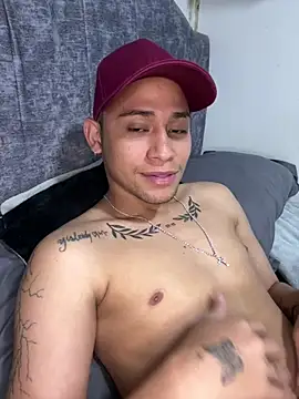 MrDark Fire online show from 15, 4, 2026