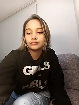 Snapshot of Miss_Taniac chatting on 14, 4, 2026 Miss Taniac online show from 14, 4, 2026