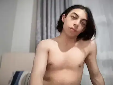 turkishtwunk online show from 13, 4, 2026