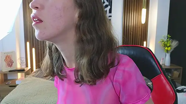 Sun 20  online show from 15, 4, 2026