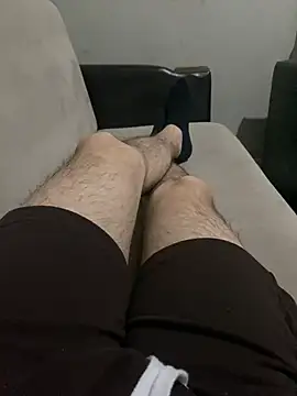 youngdick13 online show from 16, 4, 2026