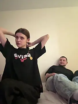 elizzzzfS online show from 17, 4, 2026