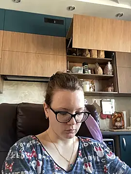 Snapshot of AngelaWhiti chatting on 15, 4, 2026 AngelaWhiti online show from 15, 4, 2026