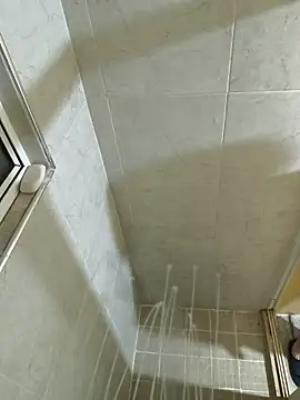 Snapshot of towers_j chatting on 25, 3, 2026 towers j online show from 25, 3, 2026