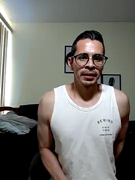 Snapshot of towers_j chatting on 27, 3, 2026 towers j online show from 27, 3, 2026