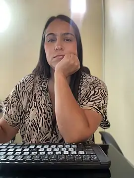 Snapshot of kendall_52 chatting on 10, 4, 2026 kendall 52 online show from 10, 4, 2026