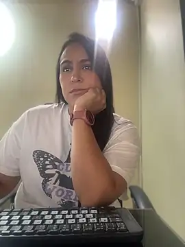 Snapshot of kendall_52 chatting on 11, 4, 2026 kendall 52 online show from 11, 4, 2026