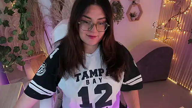 Snapshot of paulinacostello chatting on 17, 2, 2026 paulinacostello online show from 17, 2, 2026