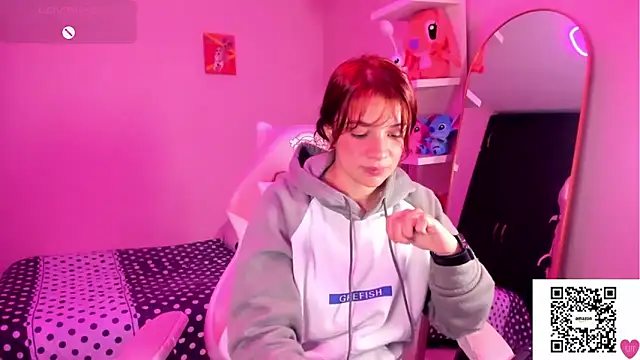 Snapshot of Vannessa__Shy chatting on 20, 2, 2026 Vannessa Shy online show from 20, 2, 2026