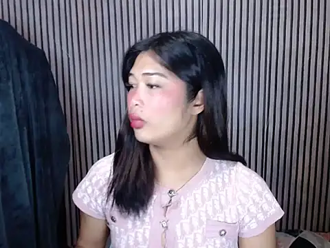 Maria-Moore online show from 21, 10, 2025