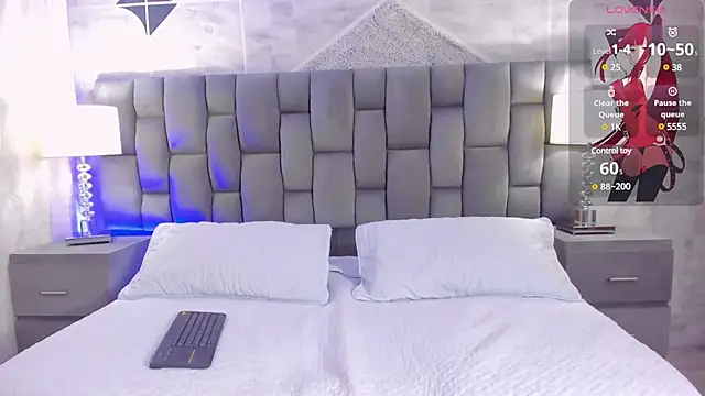 CinthiaCollins online show from 5, 1, 2025