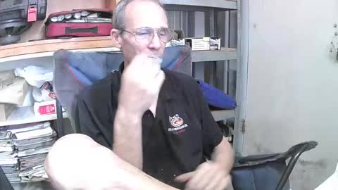 04oldskool online show from 4, 12, 2024