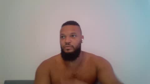 Snapshot of 0_kingsley chatting on 12, 10, 2025 Kingsley online show from 12, 10, 2025