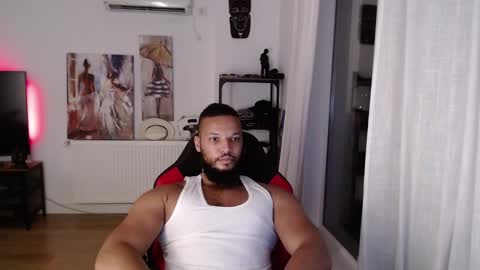 Snapshot of 0_kingsley chatting on 7, 11, 2025 Kingsley online show from 7, 11, 2025