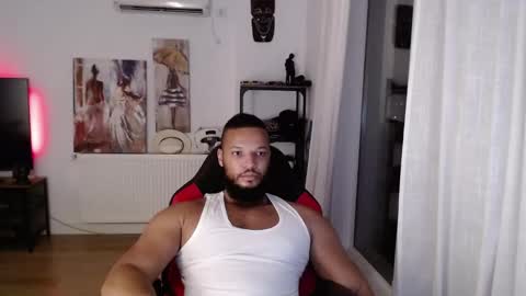 Snapshot of 0_kingsley chatting on 13, 11, 2025 Kingsley online show from 13, 11, 2025