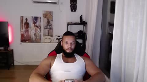 Snapshot of 0_kingsley chatting on 16, 11, 2025 Kingsley online show from 16, 11, 2025