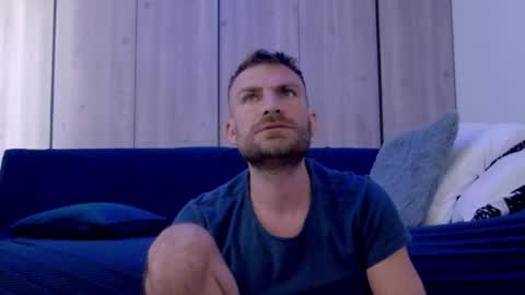 10in_deluxe online show from 19, 10, 2025