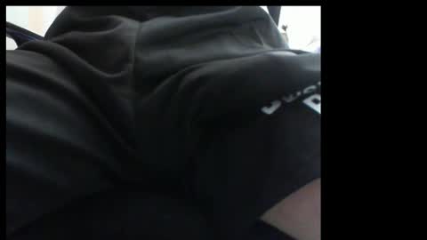 Snapshot of 10mm_socket chatting on 25, 11, 2025 10mm_socket online show from 25, 11, 2025