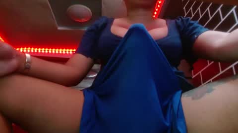  i am trixie im Your Selfsucking Mistress  online show from 13, 12, 2024